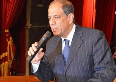 الدكتور أحمد معوض